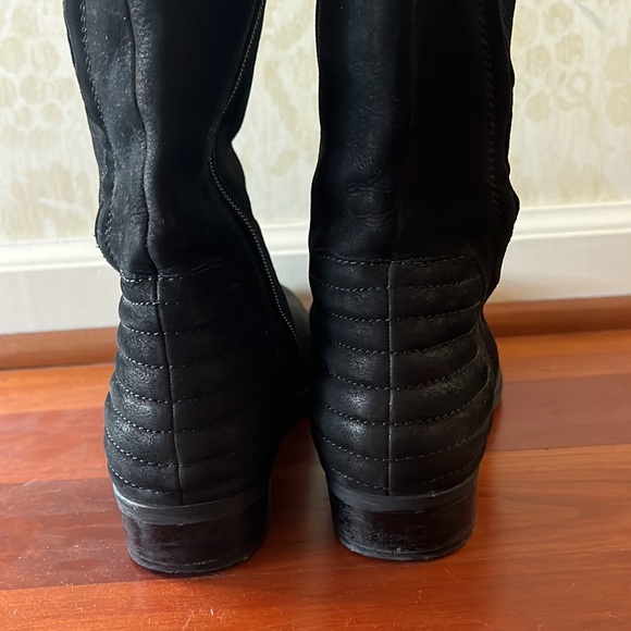 Spinney Tall Boot - Picture 5 of 6